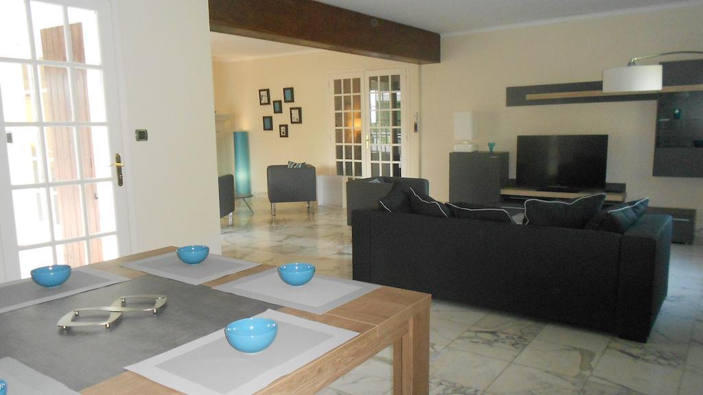 Appartement Aloa Carcassonne Oda fotoğraf